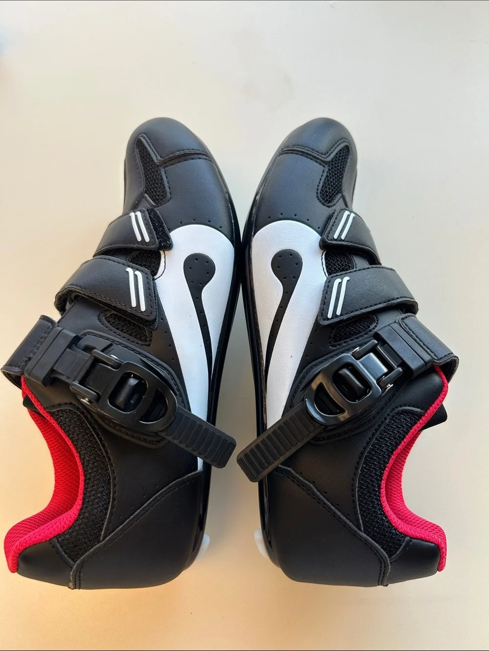 Peleton shoes - Picture 3 of 6